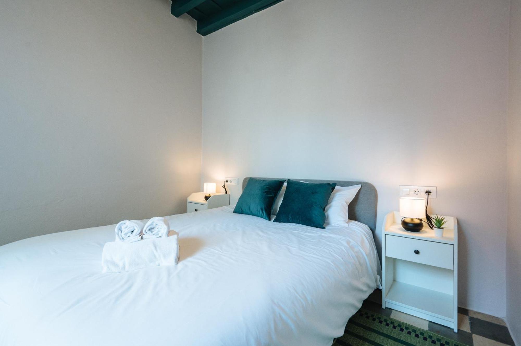 Independent Beautiful House Seville City Center With Private Parking Екстериор снимка
